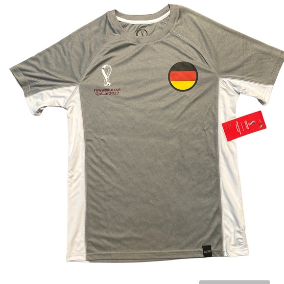 Men’s FIFA WORLD CUP Qatar 2022 GERMANY Jersey T Shirt Size M Medium Soccer - Picture 1 of 3